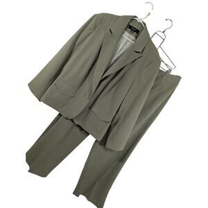 Larry Levine Olive Green Women's Pantsuit Jacket & Trousers